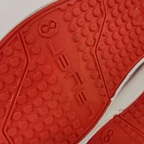 Layer 8 fur lined rubber clogs. Size 6 - Picture 6 of 7